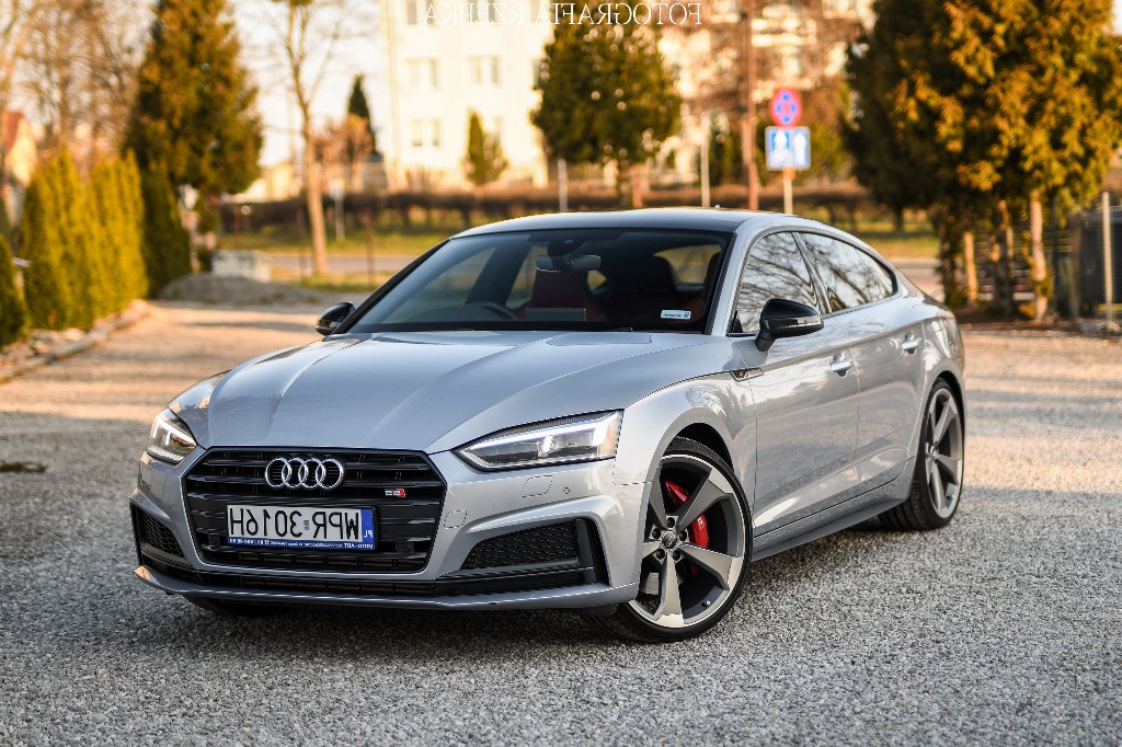 Audi S5